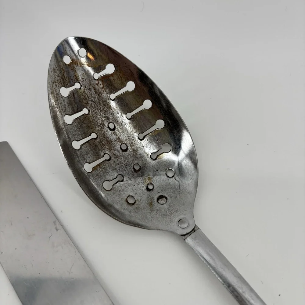 Vintage Ecko Blue Flower Dutch Tulip Stainless Cooking‎ Slotted And Cake Knife
